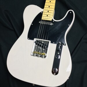 Fender Made in Japan Hybrid II Telecaster Maple Fingerboard US Blonde入荷しました